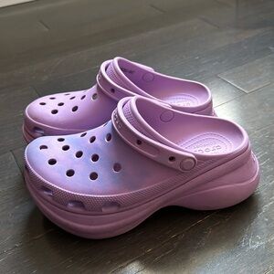 Lilac coloured croc bae clogs